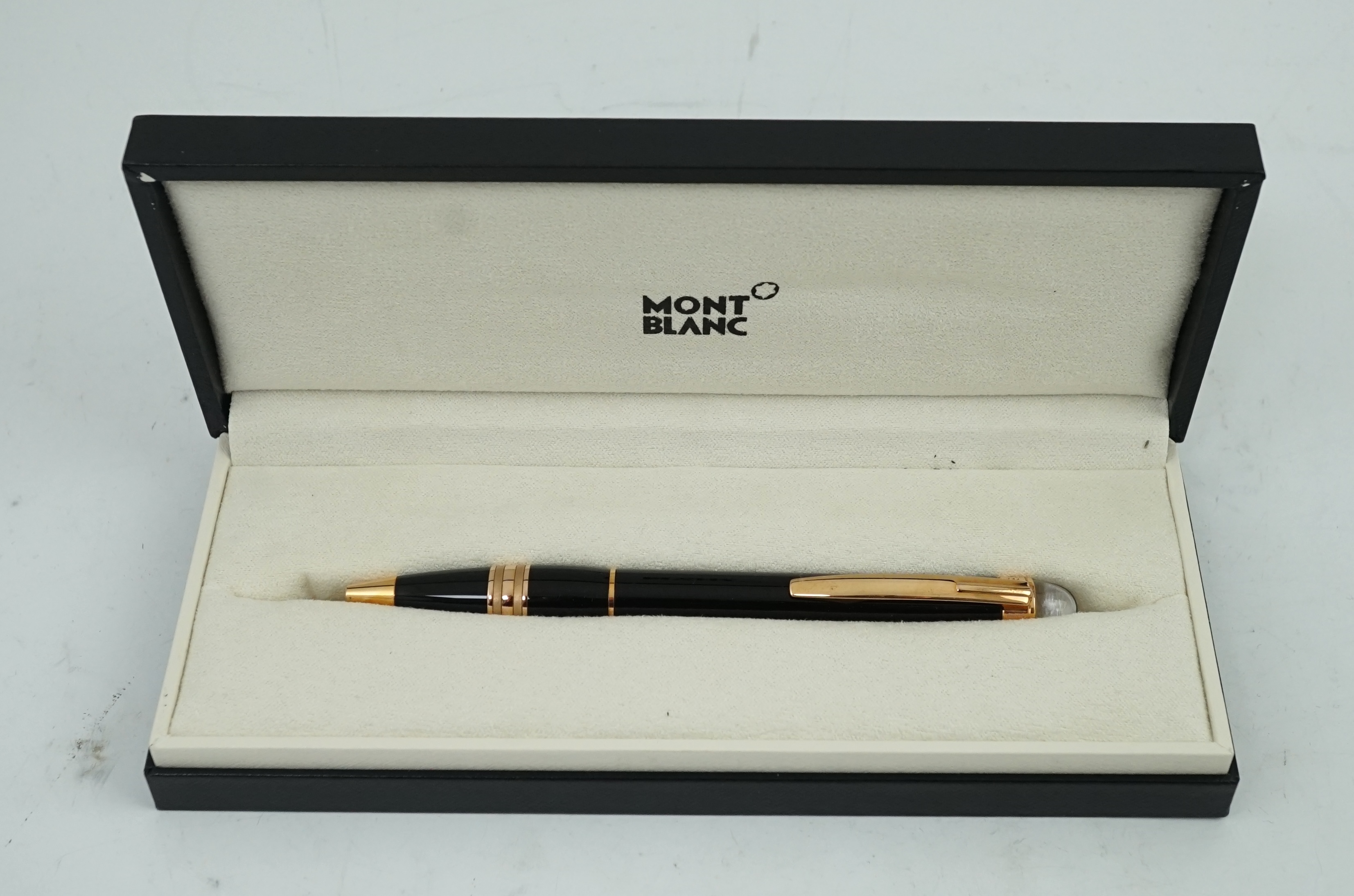 A Montblanc 'Starwalker' ballpoint pen, boxed